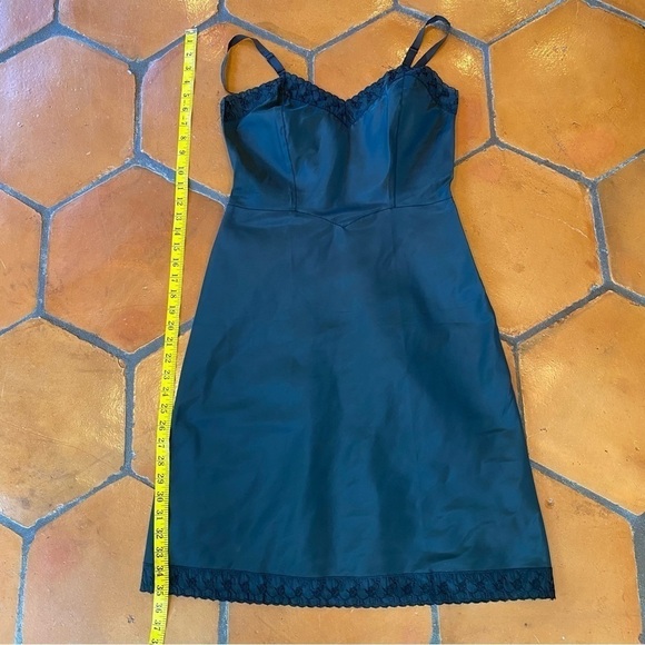 Vintage 1950s Slip Dress Black Lace Eyelet Barbizon Pinup lingerie Size 13 - Picture 10 of 10